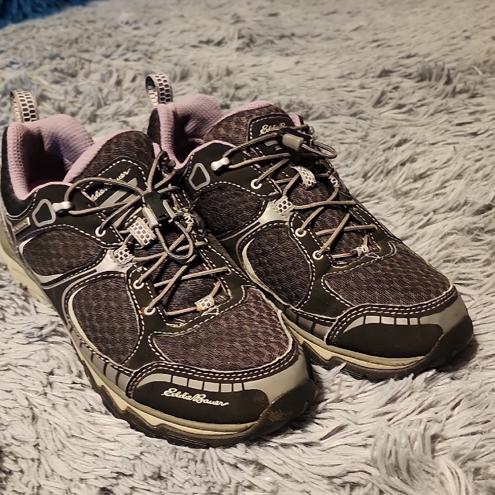Eddie Bauer Vibram Walking Shoe Sz 8.5